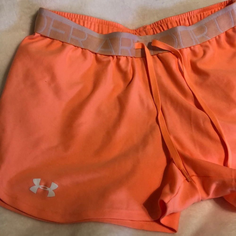 Gym shorts - Picture 2 of 3